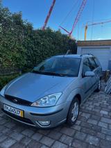Ford Focus 1,6 Ghia Ghia - Ford Focus aus 2004: Kombi