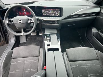 Fotografie 9 des Opel Astra ST Ultimate Automatik Schiebedach Navi