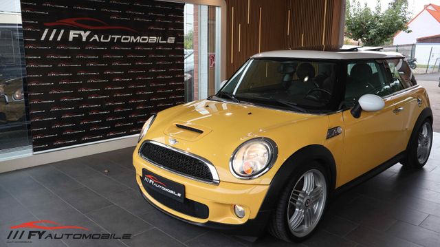 MINI COOPER S / 8xBereift/Navi/Schiebedach.