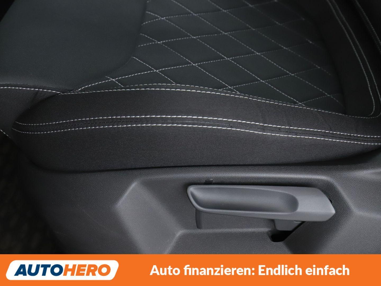 Skoda Karoq 1.5 TSI ACT SportLine Aut.*NAVI*LED*TEMPO*
