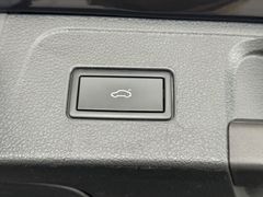 VW Passat Variant Elegance /RFK/ACC/Matrix/AHK