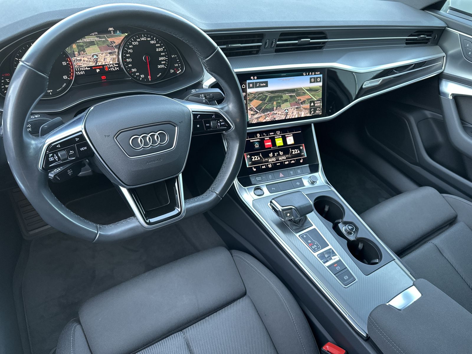 Fahrzeugabbildung Audi A6 40 TDI Sport NAV+MATRIX+SHZ+CARPLAY+1HD+18ZO