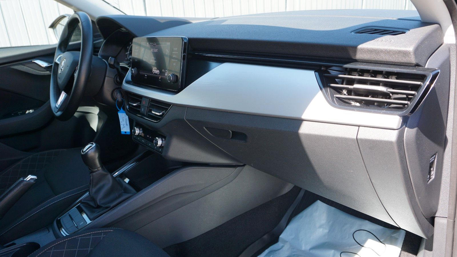 Fahrzeugabbildung SKODA Scala Ambition, Kamera, Navi, CarPlay, AHK