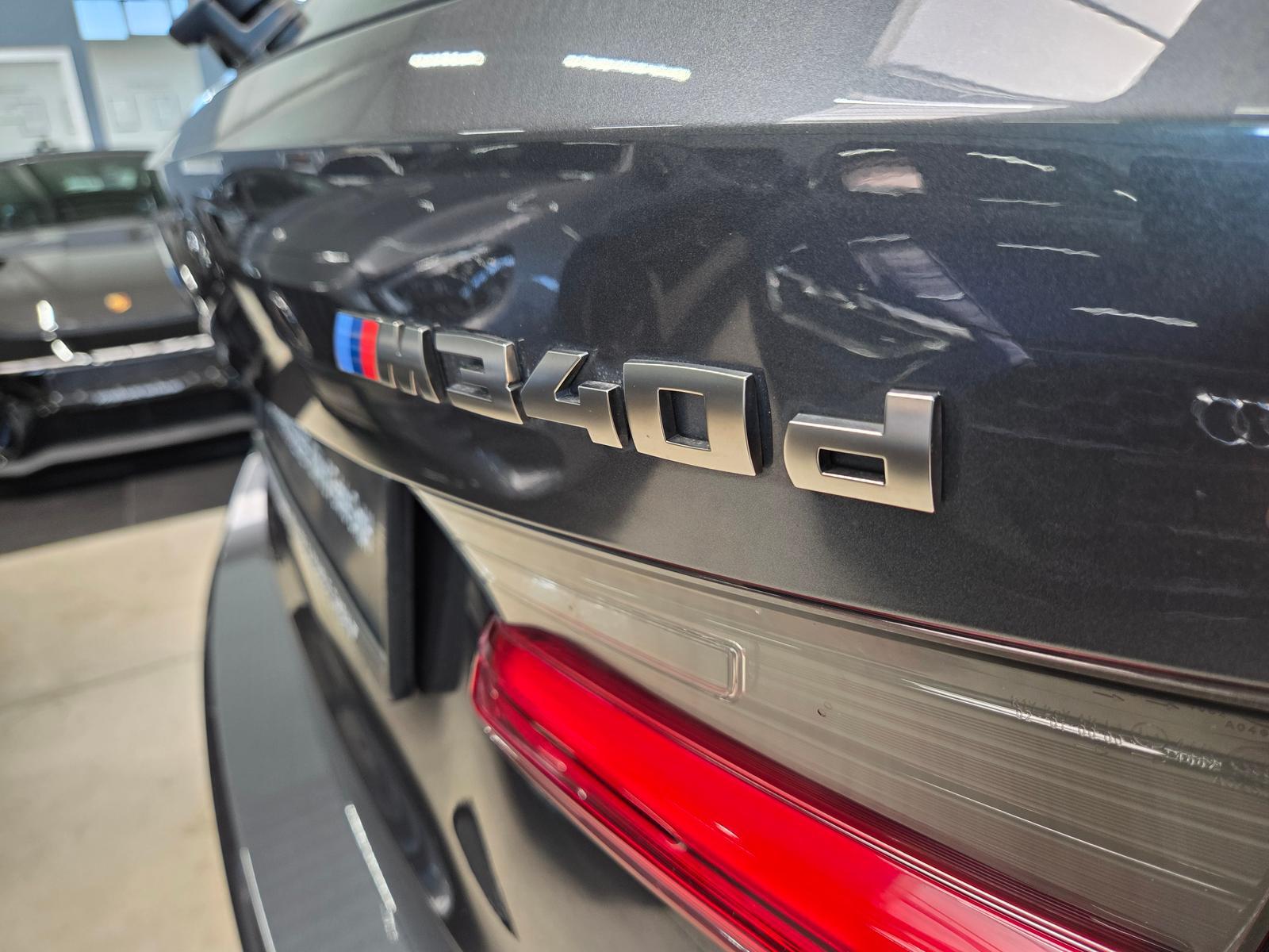 BMW M340 d xDrive /Panorama/HUD/Keyless/H&K/*345€
