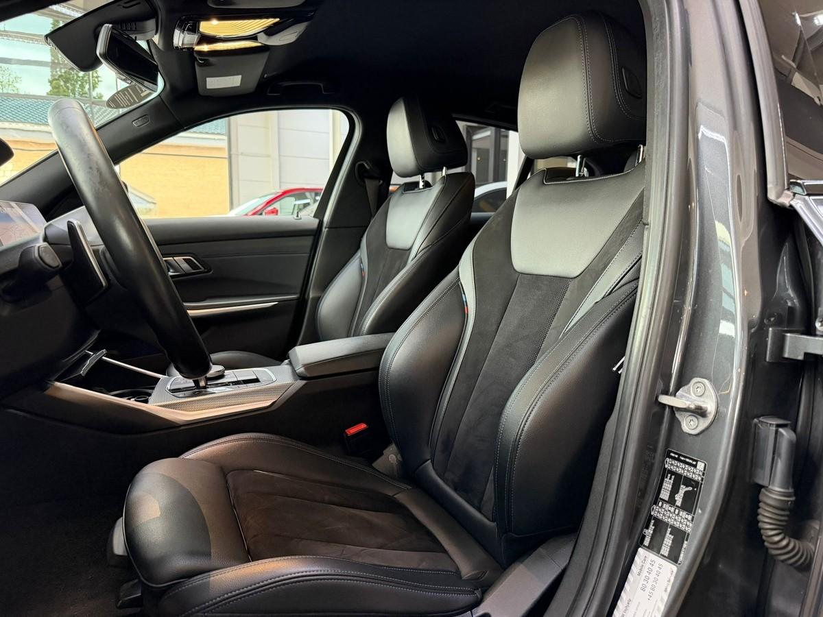 BMW 330i M SPORT 258CH