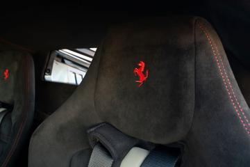 صورة مصغرة 33 لـ 2019 Ferrari 488 PISTA