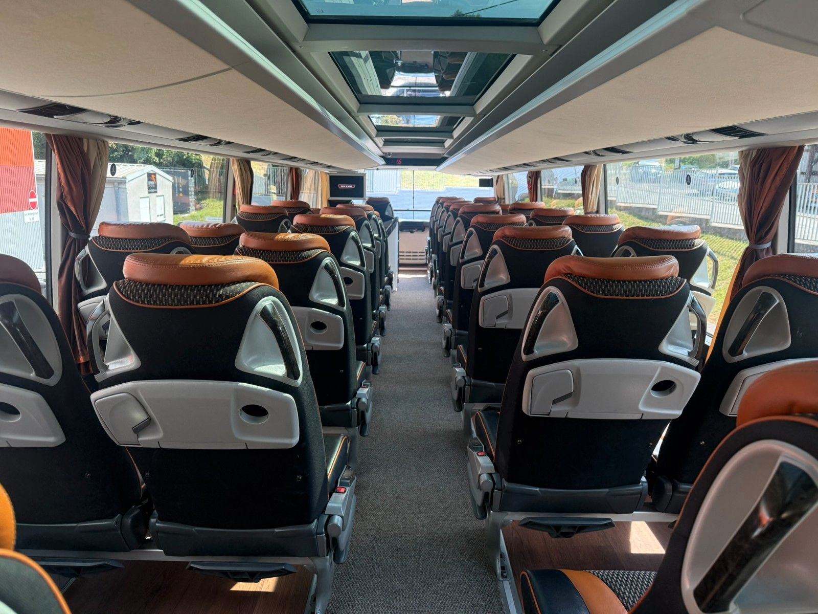 SETRA  2019 - Image 35 of 44