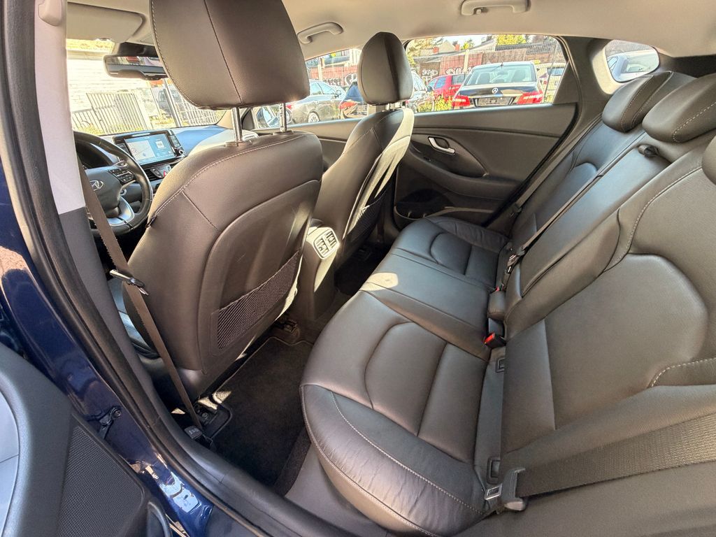 Hyundai i30 Fastback Premium TOP AUSSTATTUNG