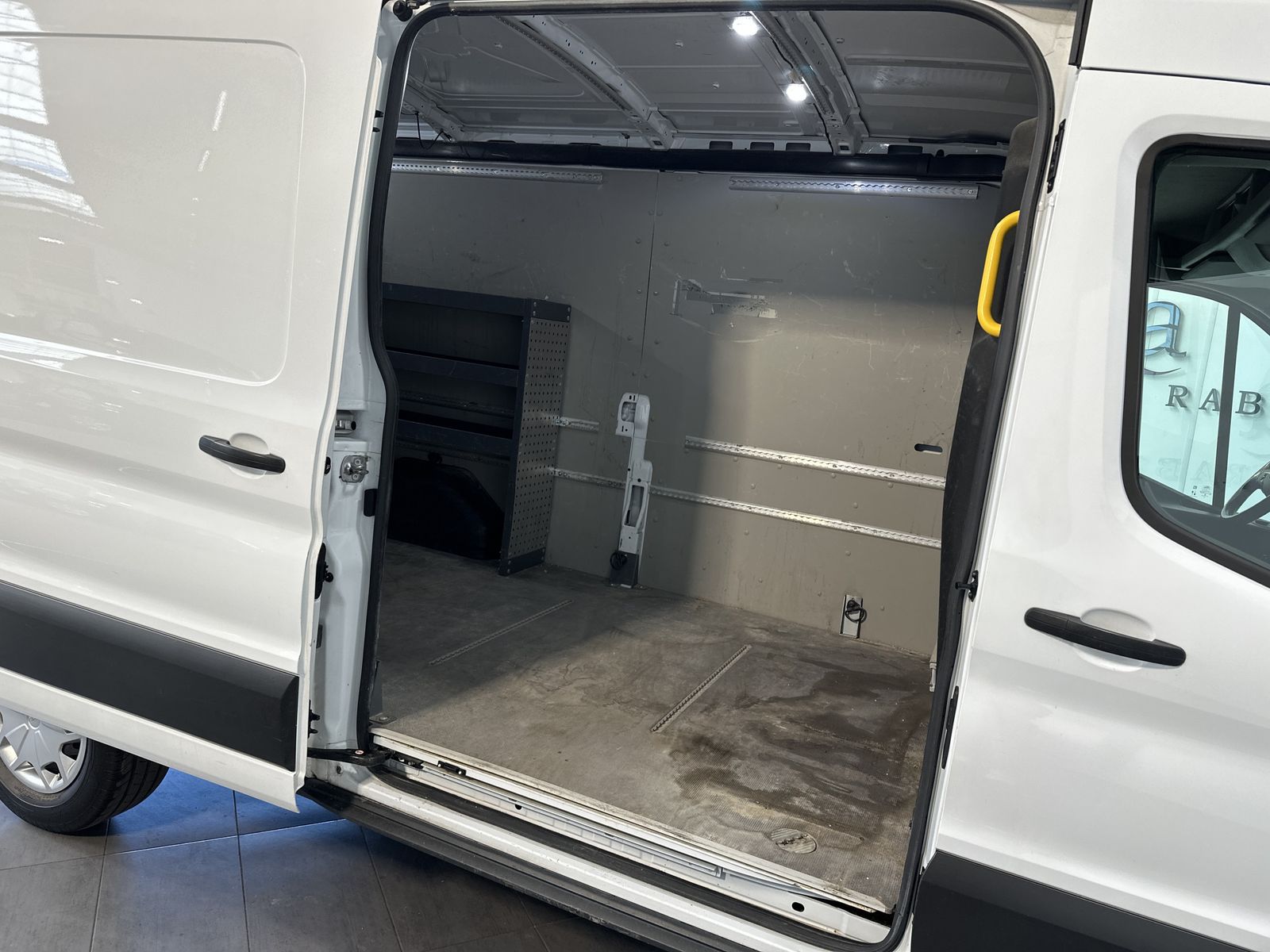 Fahrzeugabbildung Ford Transit 350 L3 NAV+KAMERA+CARPLAY+TEMPO+SHZ+1HD