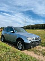 BMW X3 3.0i Sport E83 Gepflegt und Fahrbereit - BMW X3 E83 mit Benzin-Antrieb