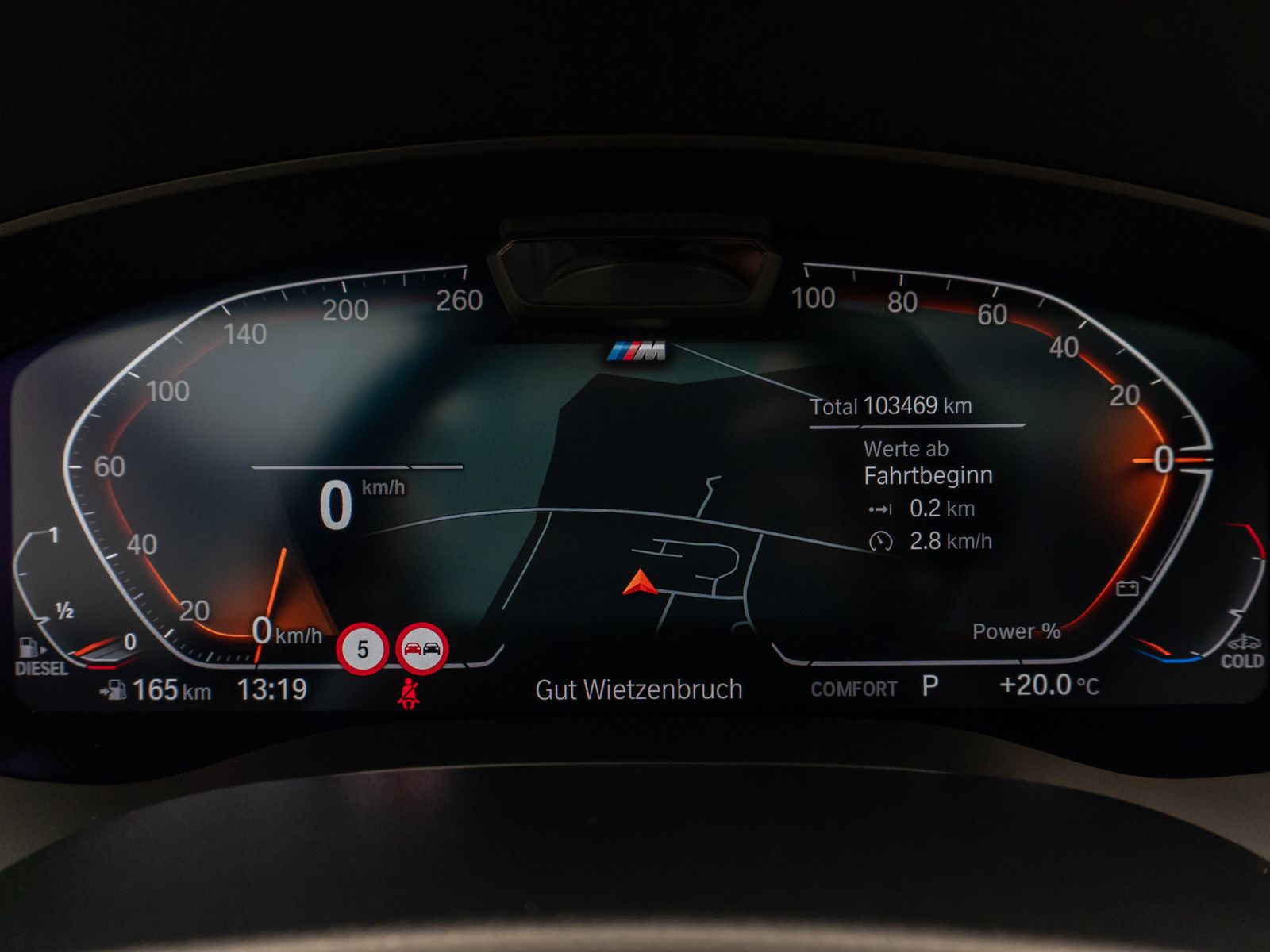 Fahrzeugabbildung BMW 540d xD M Sport Panorama Kamera Laser TV HUD H/K