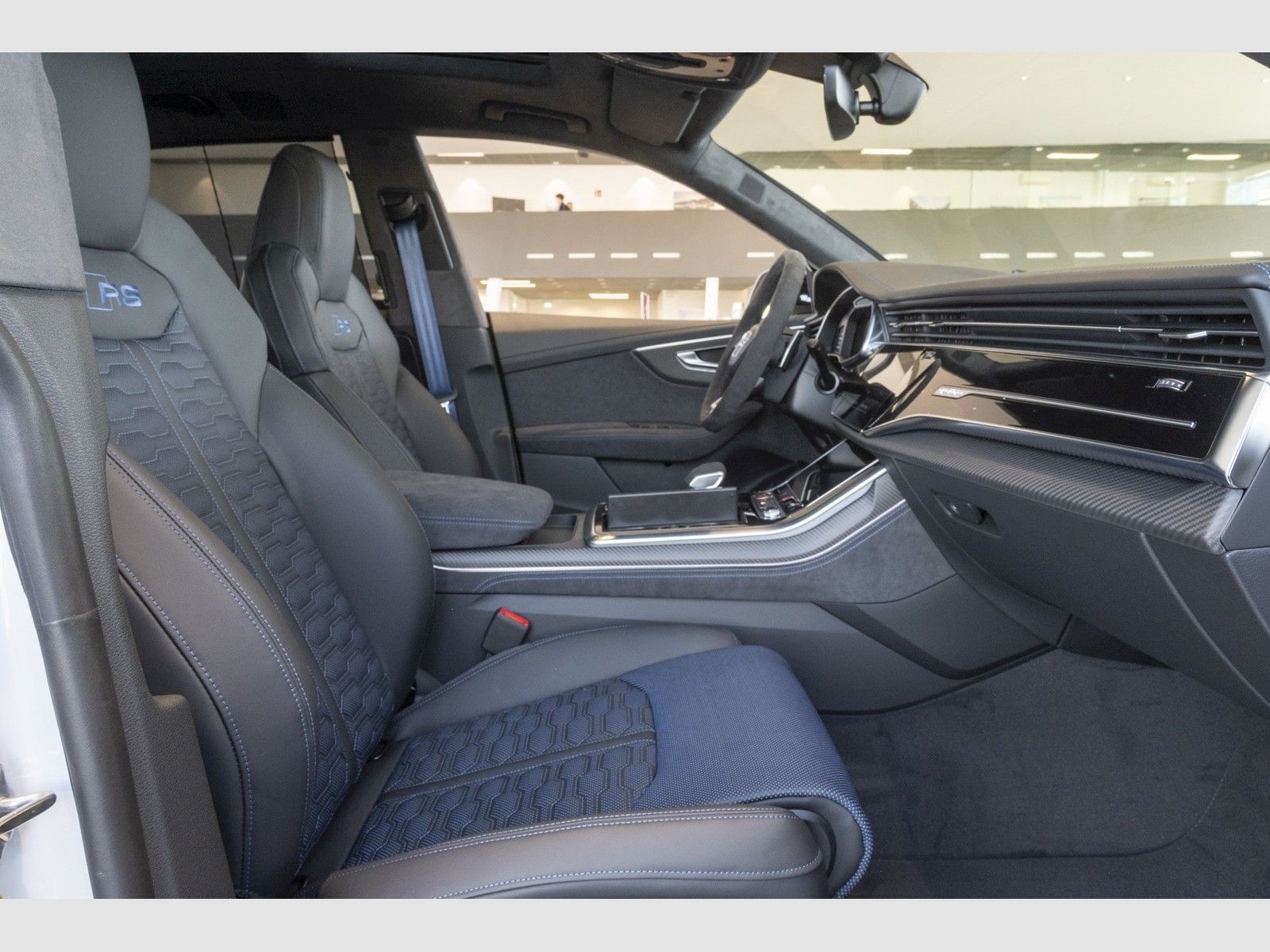 Audi RSQ8 - Bild 7
