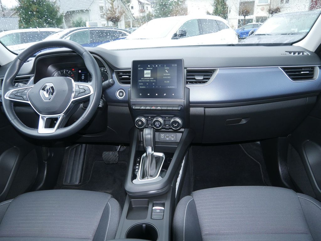 Fahrzeugabbildung Renault Arkana Equilibre TCe 140 EDC PDC KAMERA LED