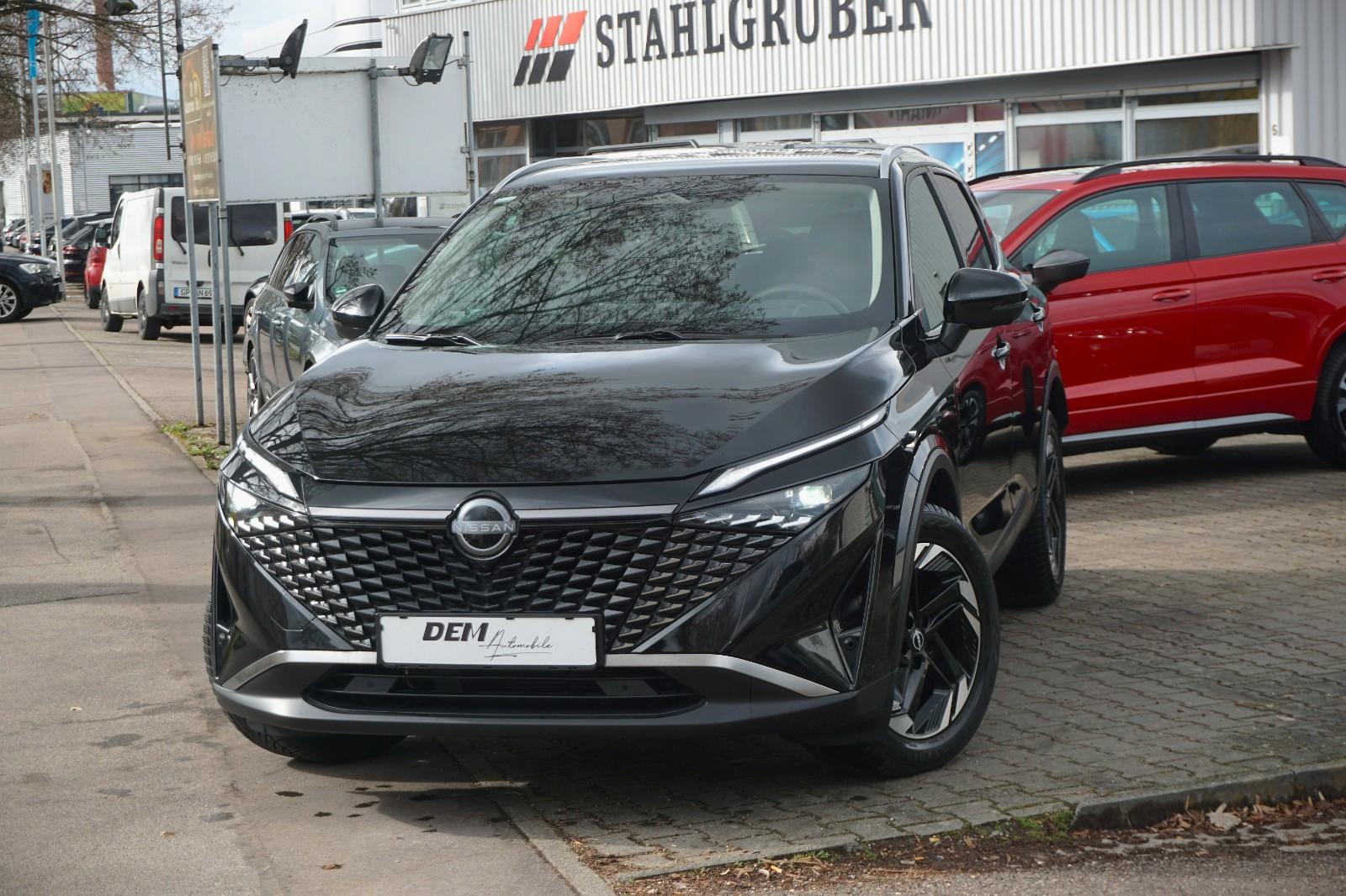 Nissan Qashqai N-Connecta / 360° Kamera / HUD / 1. Hand