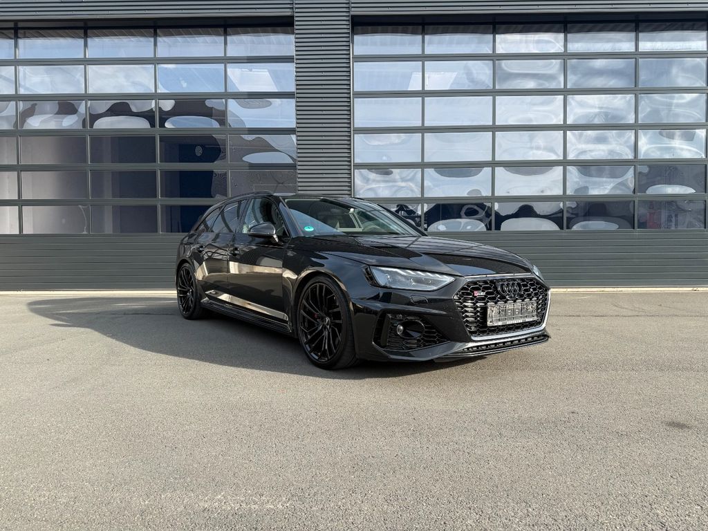Image of Audi RS4