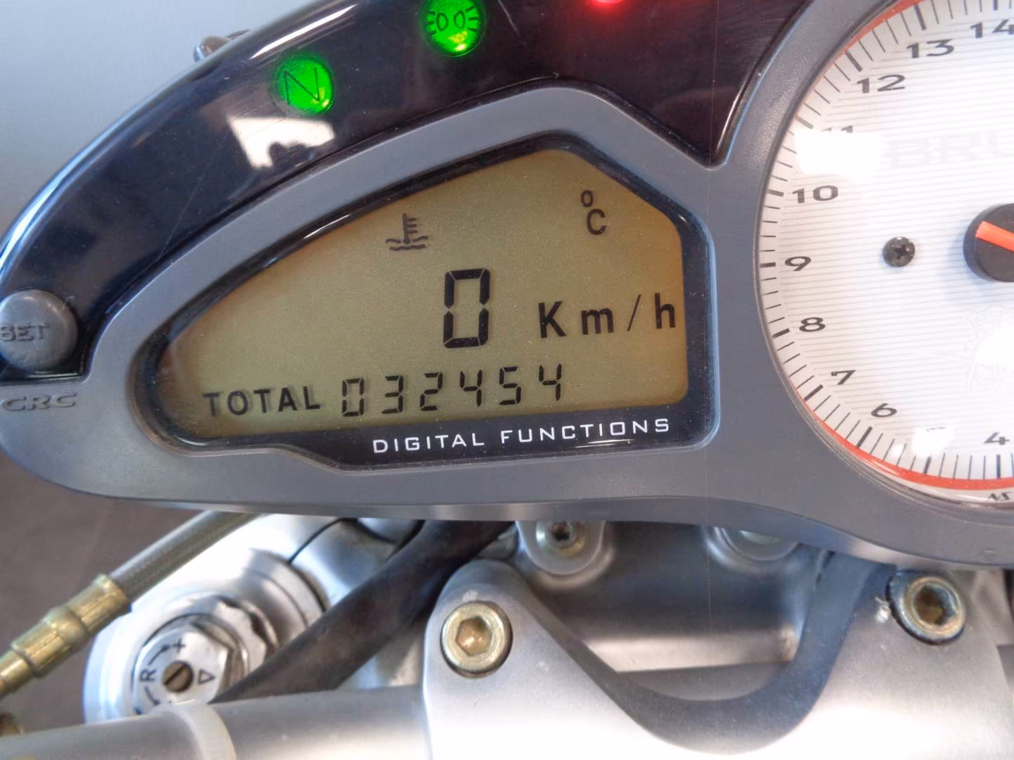 MV Agusta Brutale 910 S F4