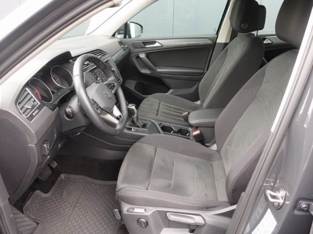 Volkswagen Tiguan 2.0 TDI DSG+LIFE+SITZHEIZUNG+BEH.LENKRAD imagem 3