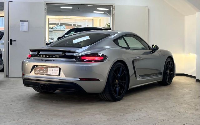 Porsche 718 Spyder 718 Cayman 2.0 T