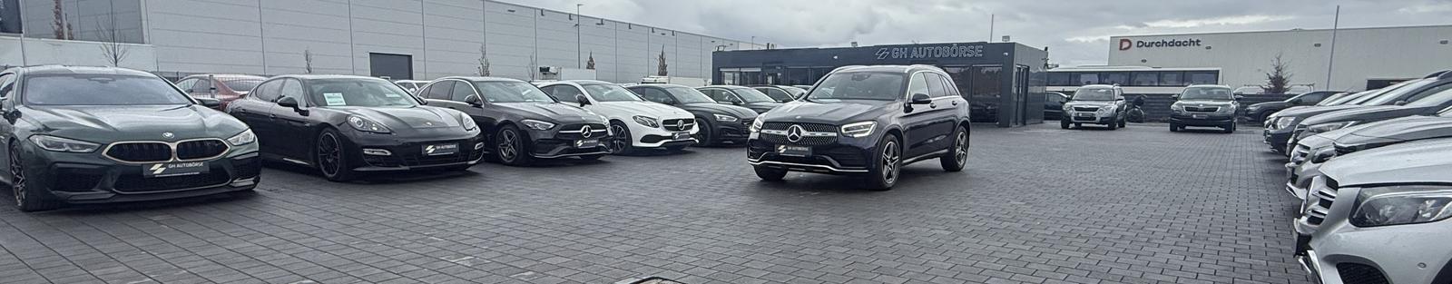 showroom-image-bottom
