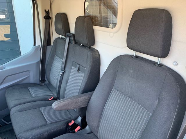 Fahrzeugabbildung Ford Transit 350 L3H3+AHK+Auffahrrampe+Tempomat+Klima