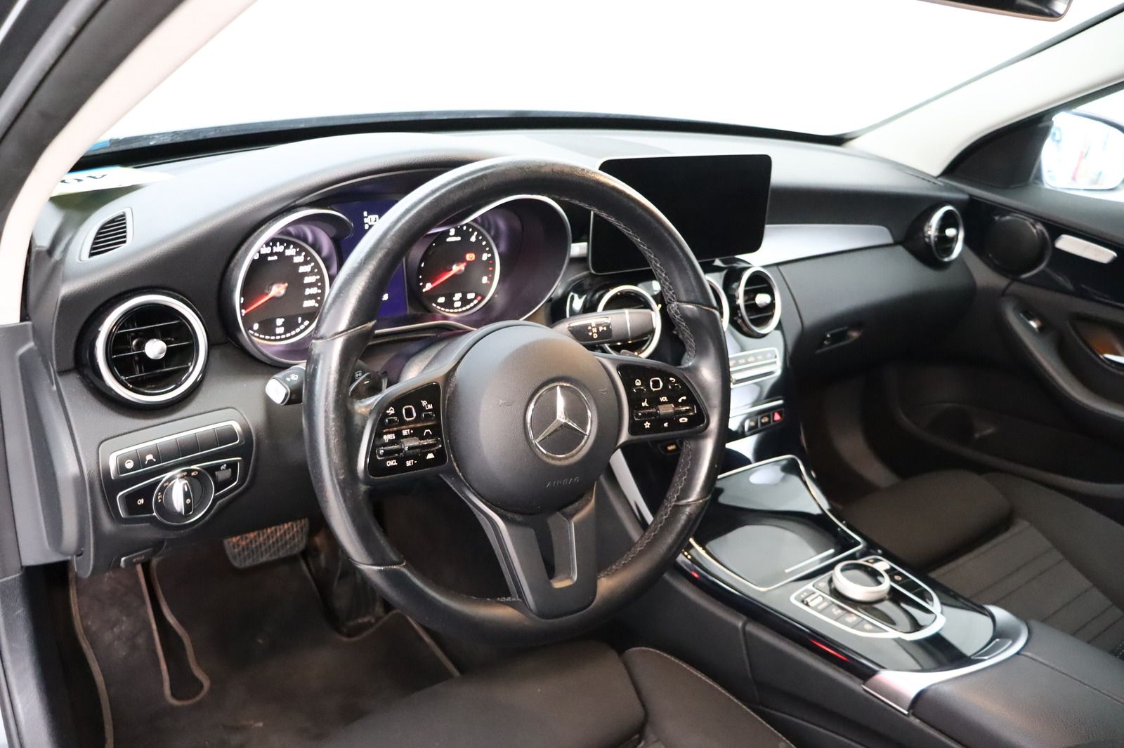 Fahrzeugabbildung Mercedes-Benz C 220 T d 4Matic Avantgarde