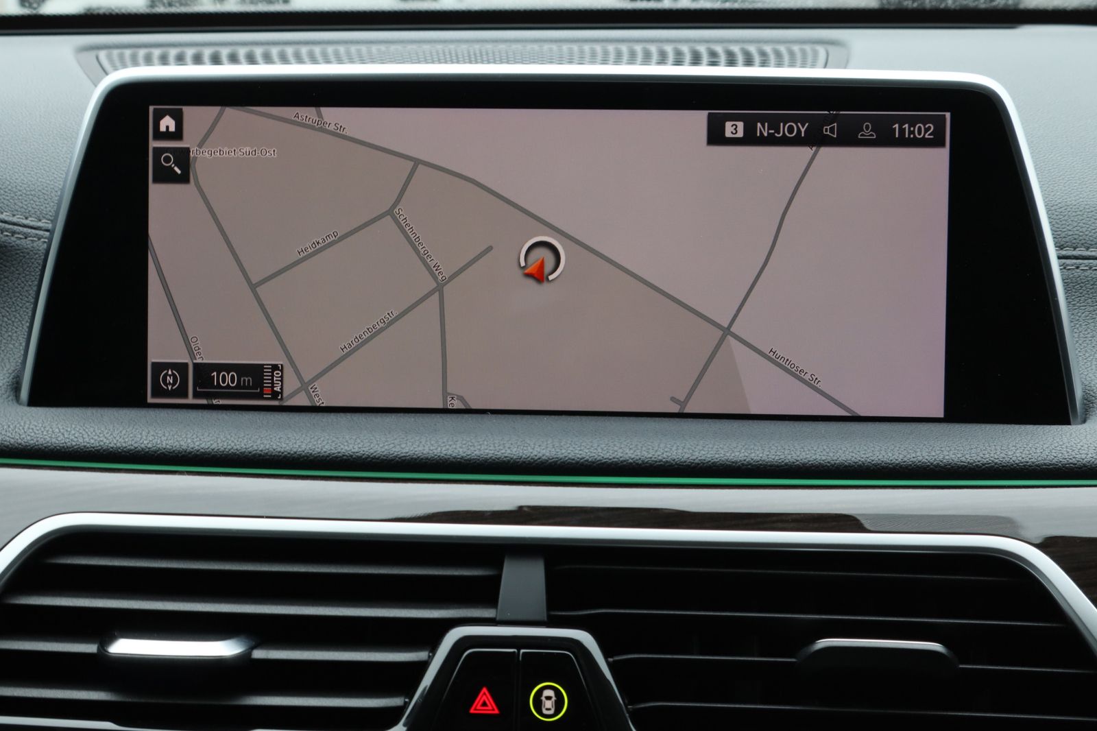 Fahrzeugabbildung BMW 730d xDrive M-Sport NAV+LASER+GLASDACH+HEAD-UP