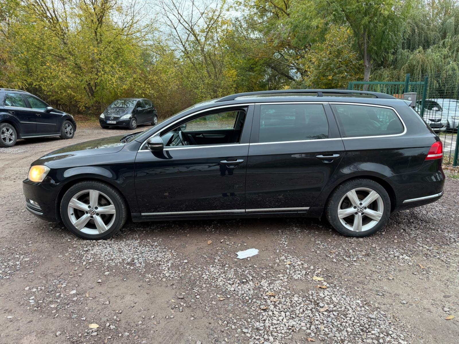 Volkswagen Passat 2012 — photo 7