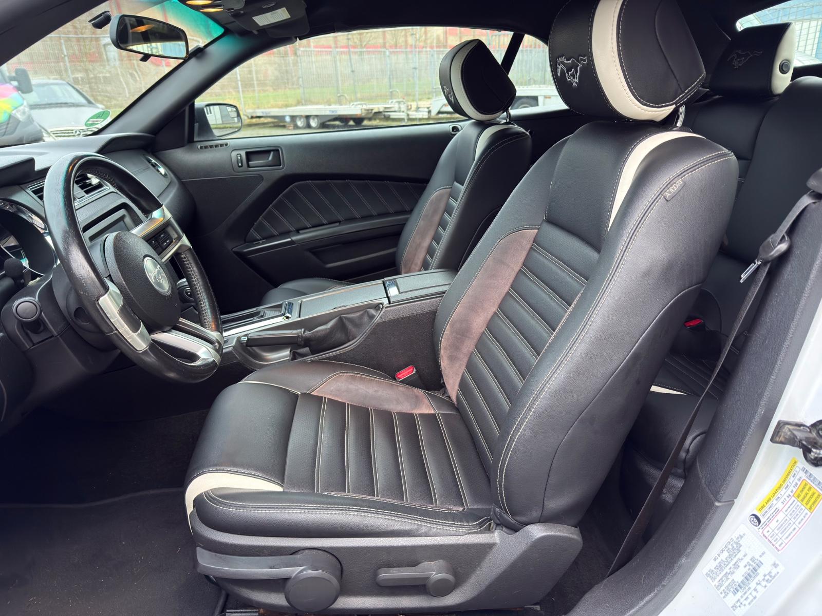 Ford Mustang Cabrio 3.7 V6 *Leder*Xenon*DAB+