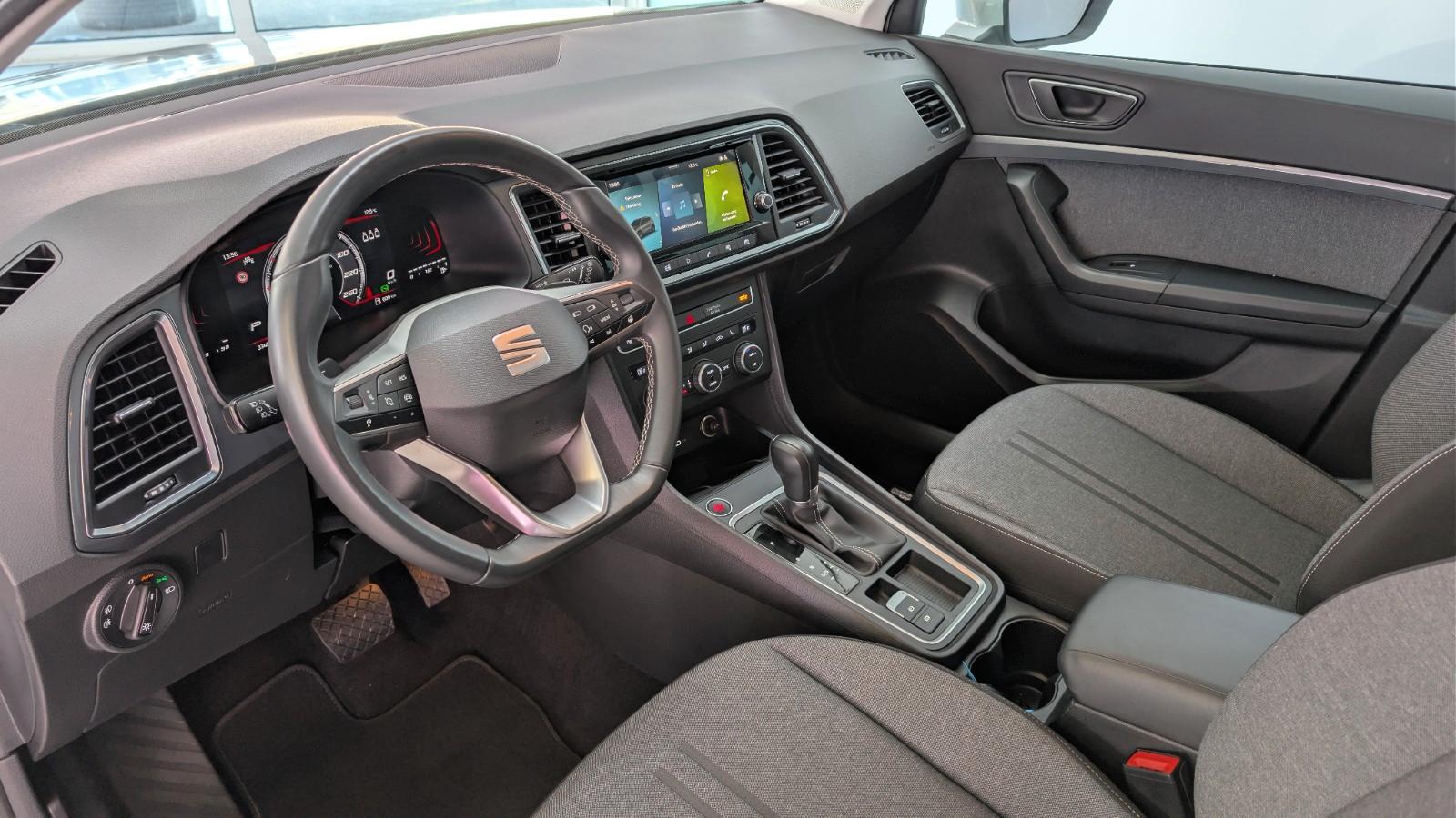 Seat Ateca Style *PDC*SHZ*LNKHZ*ACC*LANE*