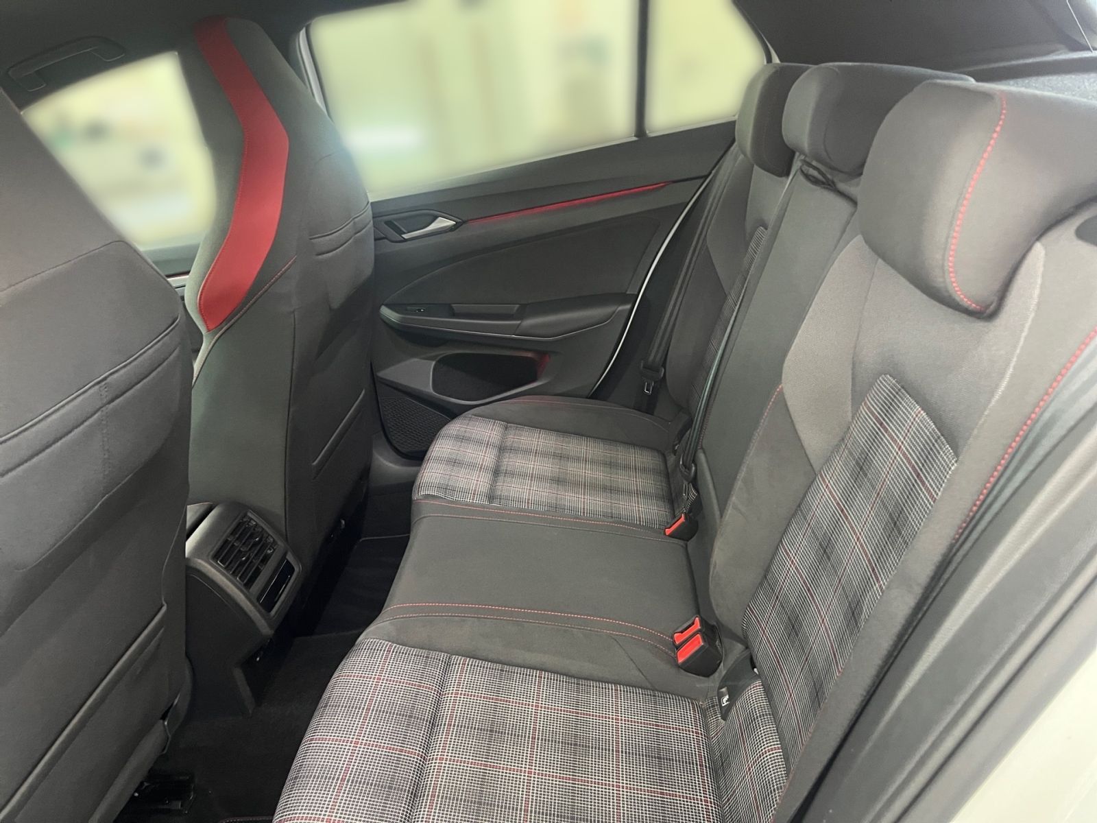 Volkswagen Golf - Bild 10