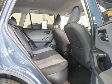 Toyota RAV 4 - 11