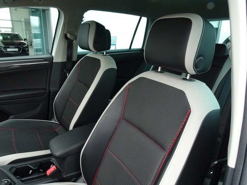 Volkswagen Tiguan 2.0 TDI DSG Urban Sport 4Motion, миниатюра 13