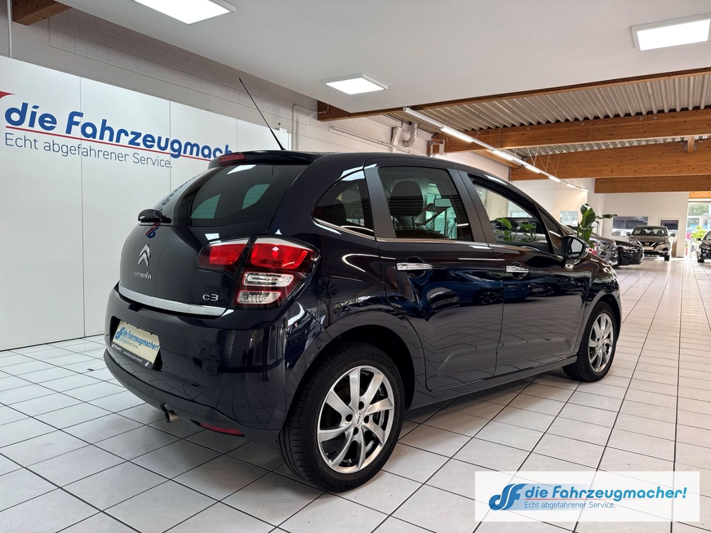 Fahrzeugabbildung Citroën C3 Selection Notbremsass. Temp Tel.-Vorb. PDC Ko