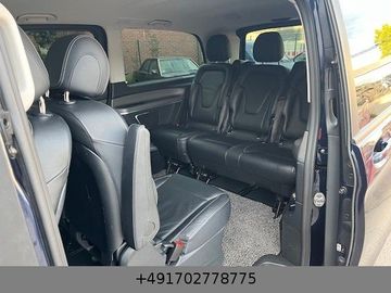 Mercedes V 250 - 12