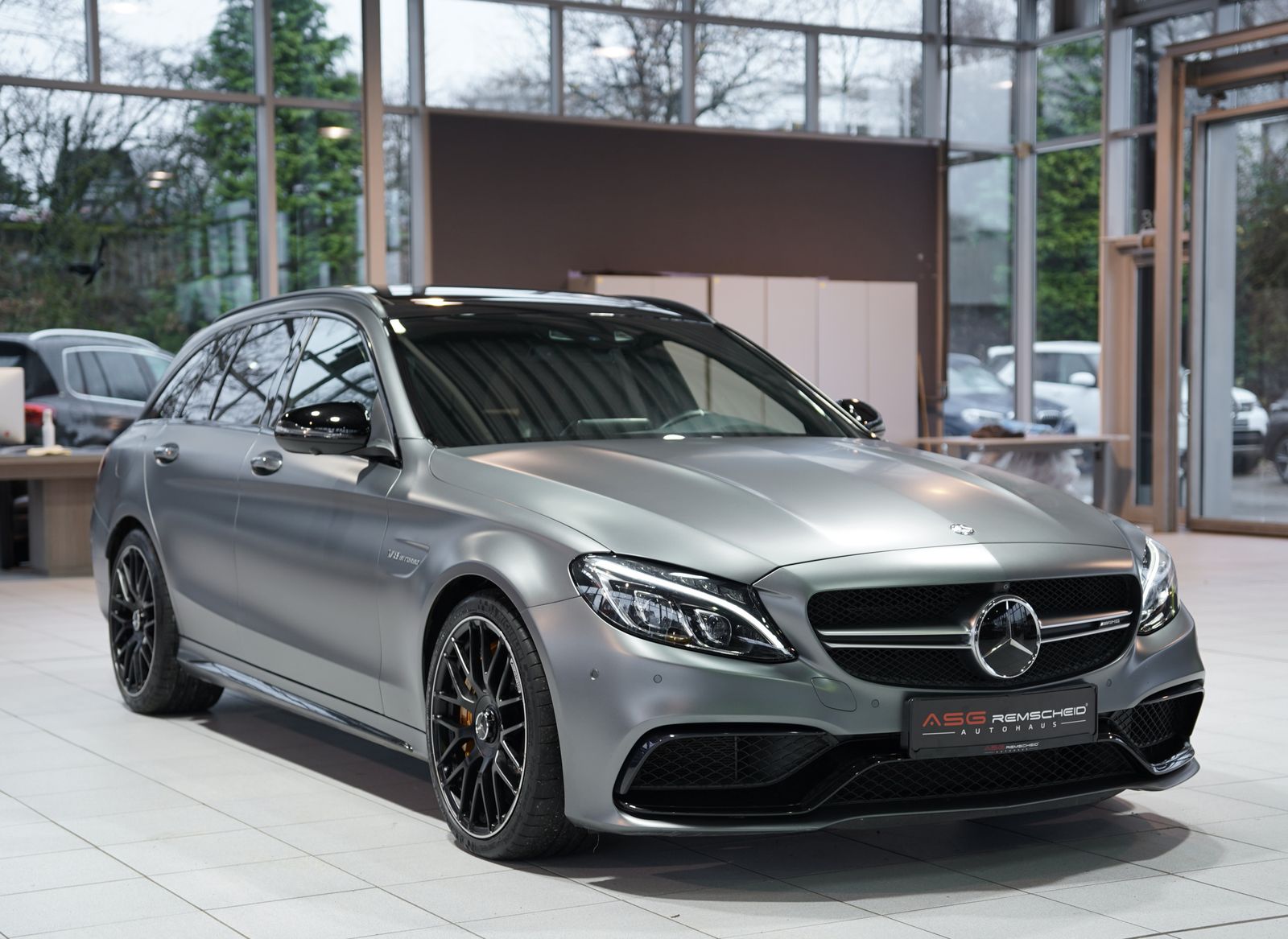 Mercedes Benz C 63 Amg