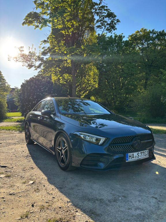 Image of Mercedes-Benz A 220