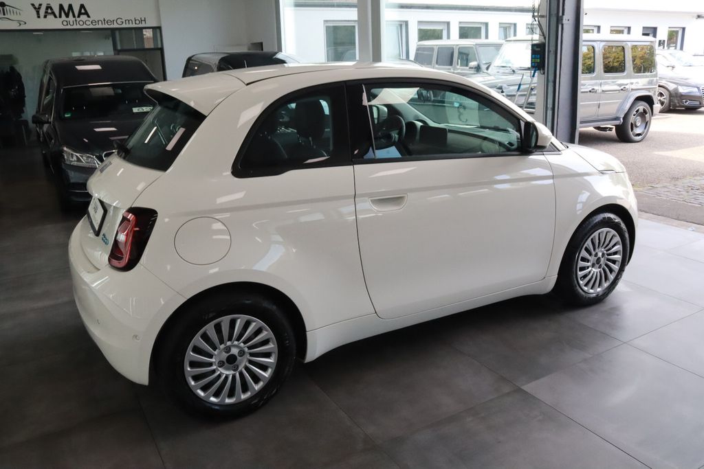 Fiat 500e — fotografia 3