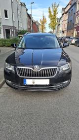 Skoda Superb 1.8 TSI DSG Combi Elegance - Skoda Superb: Kombi, Elegance