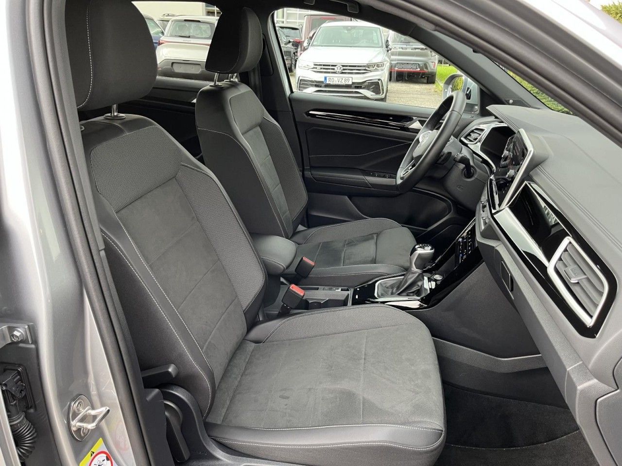 Volkswagen T-Roc - Bild 8