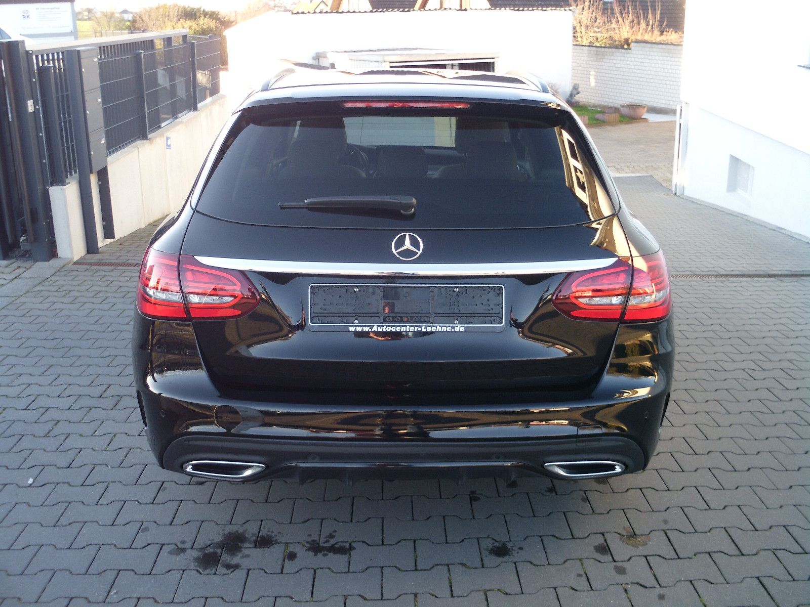 Fahrzeugabbildung Mercedes-Benz C 220 d T AMG Line / Night.P/Burmester/1.Hand