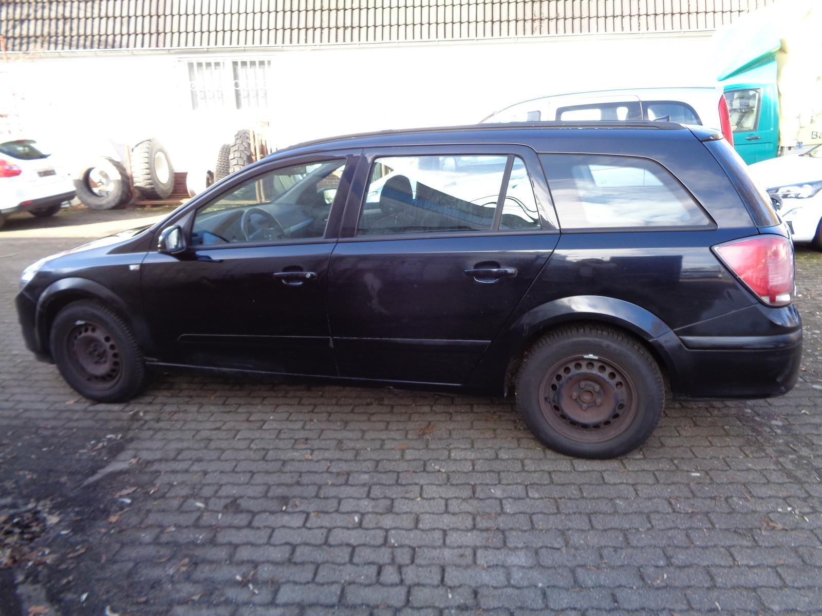 Opel Astra 2005 — photo 6