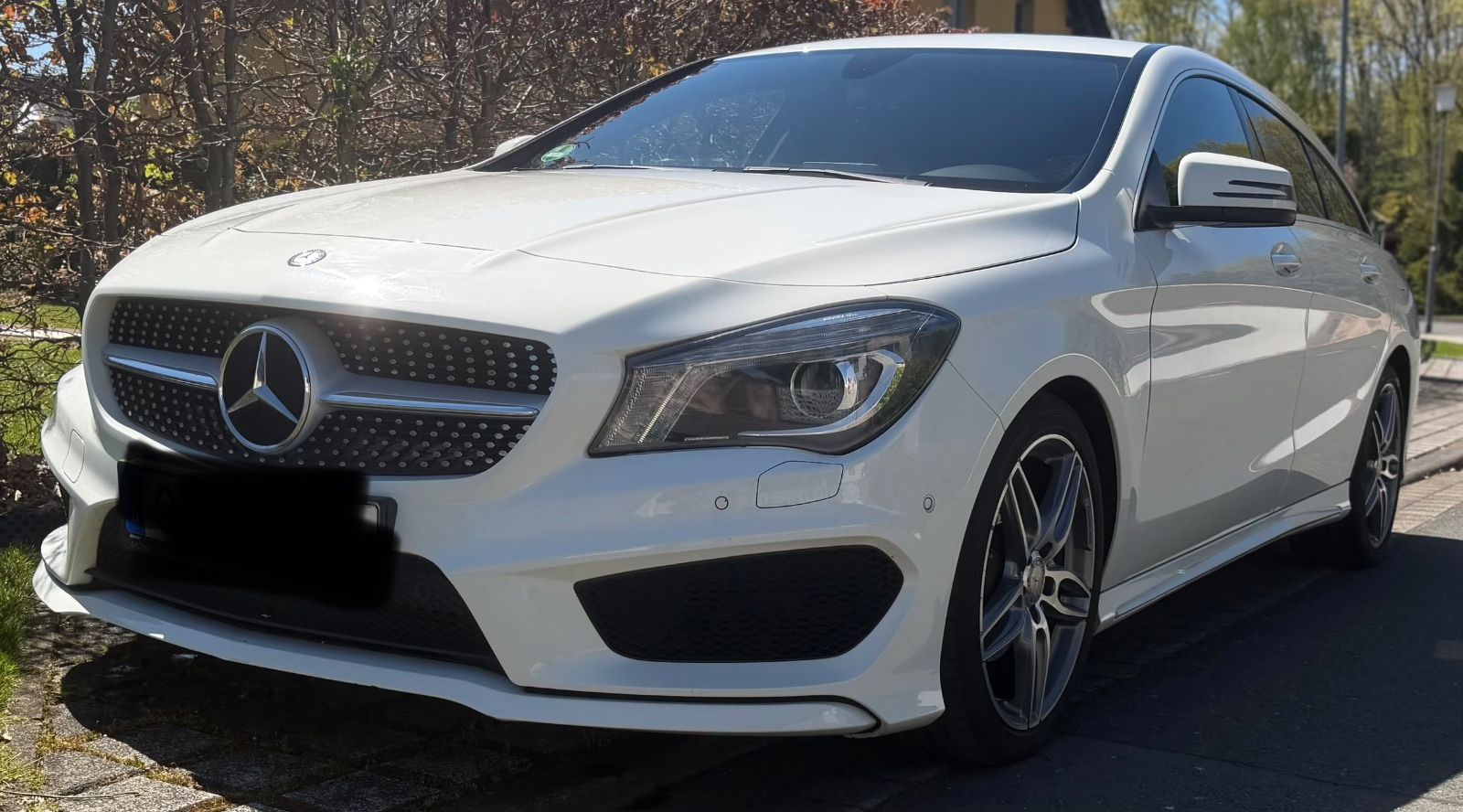 MERCEDES-BENZ Mercedes-Benz CLA 200 Shooting Brake | AMG-Line 