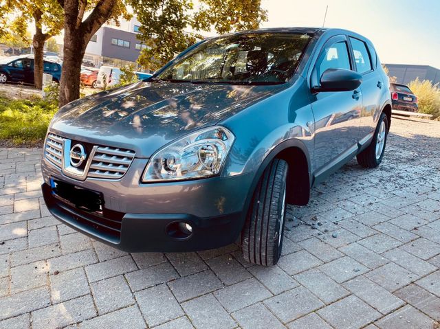 Nissan Qashqai 8fach bereift 08/26 TÜV