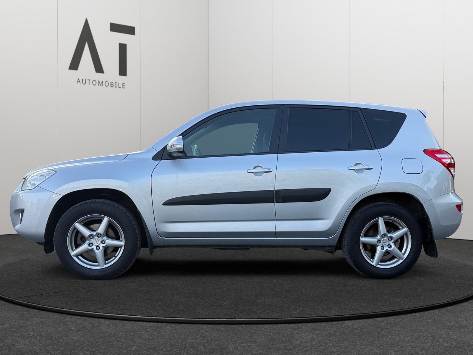 Toyota RAV 4 2.0 158 ch 4x4 Sol • Clim auto • Sièges chauffants • Régulateur