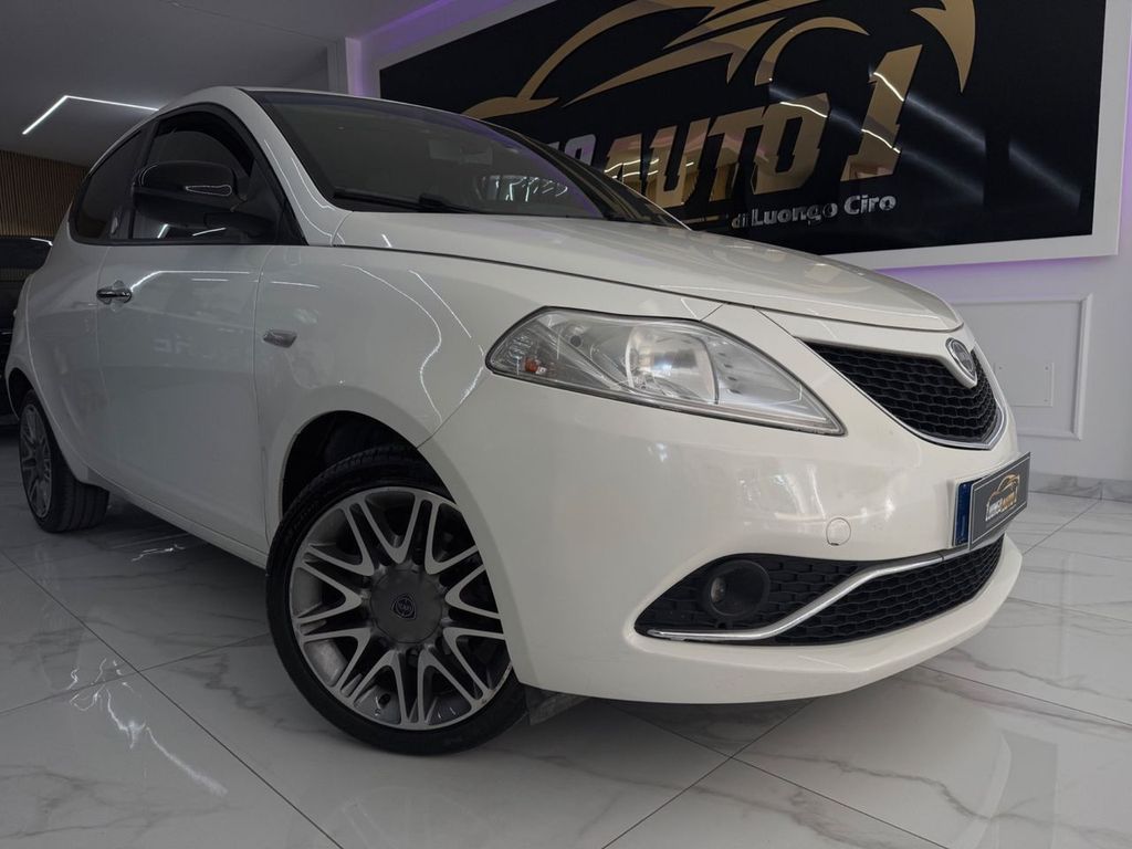 Image of Lancia Ypsilon