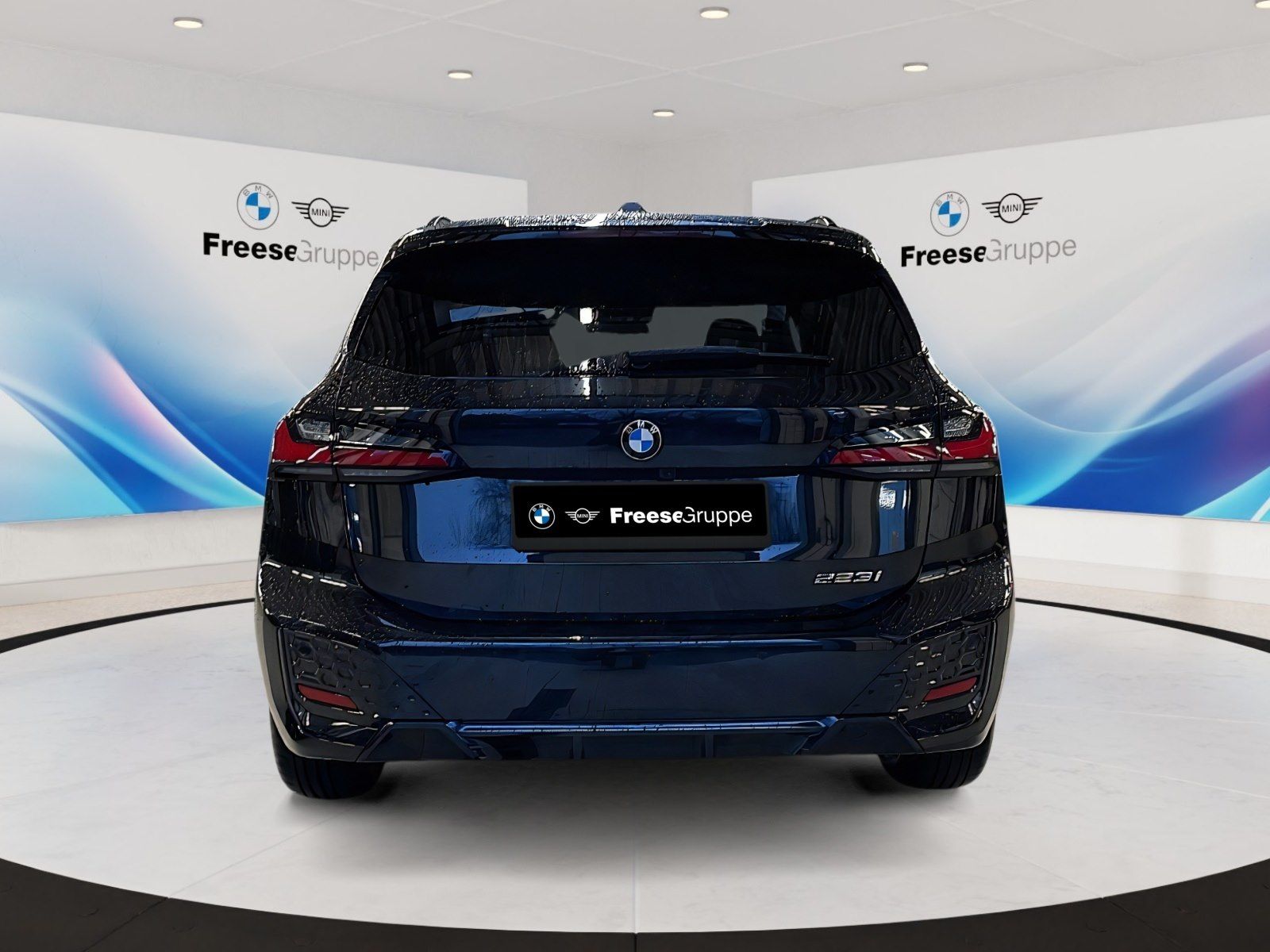 BMW 223 Active Tourer - Bild 5