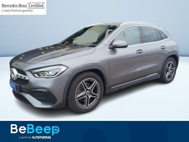 Mercedes-Benz GLA 200 D PREMIUM AUTO