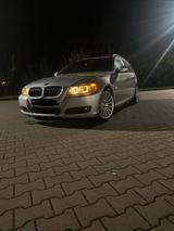 BMW E91 325d M57 - BMW 325 aus 2009 mit Diesel-Antrieb: Kombi