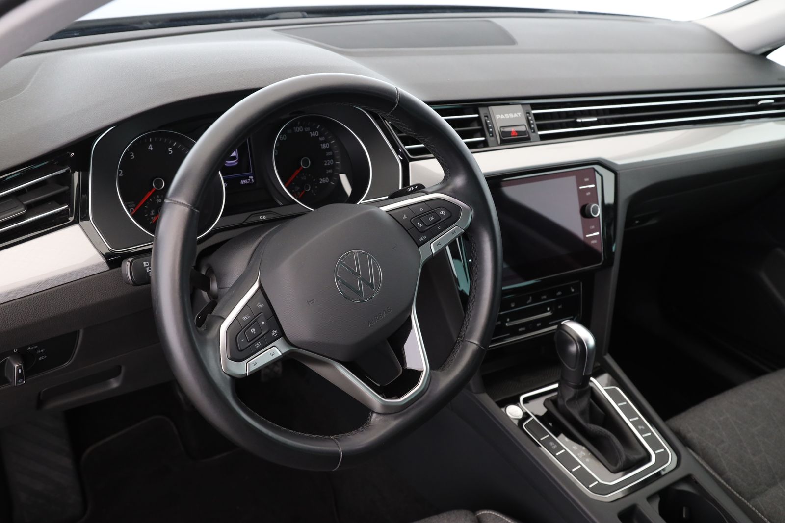 Volkswagen Passat Variant - Bild 12