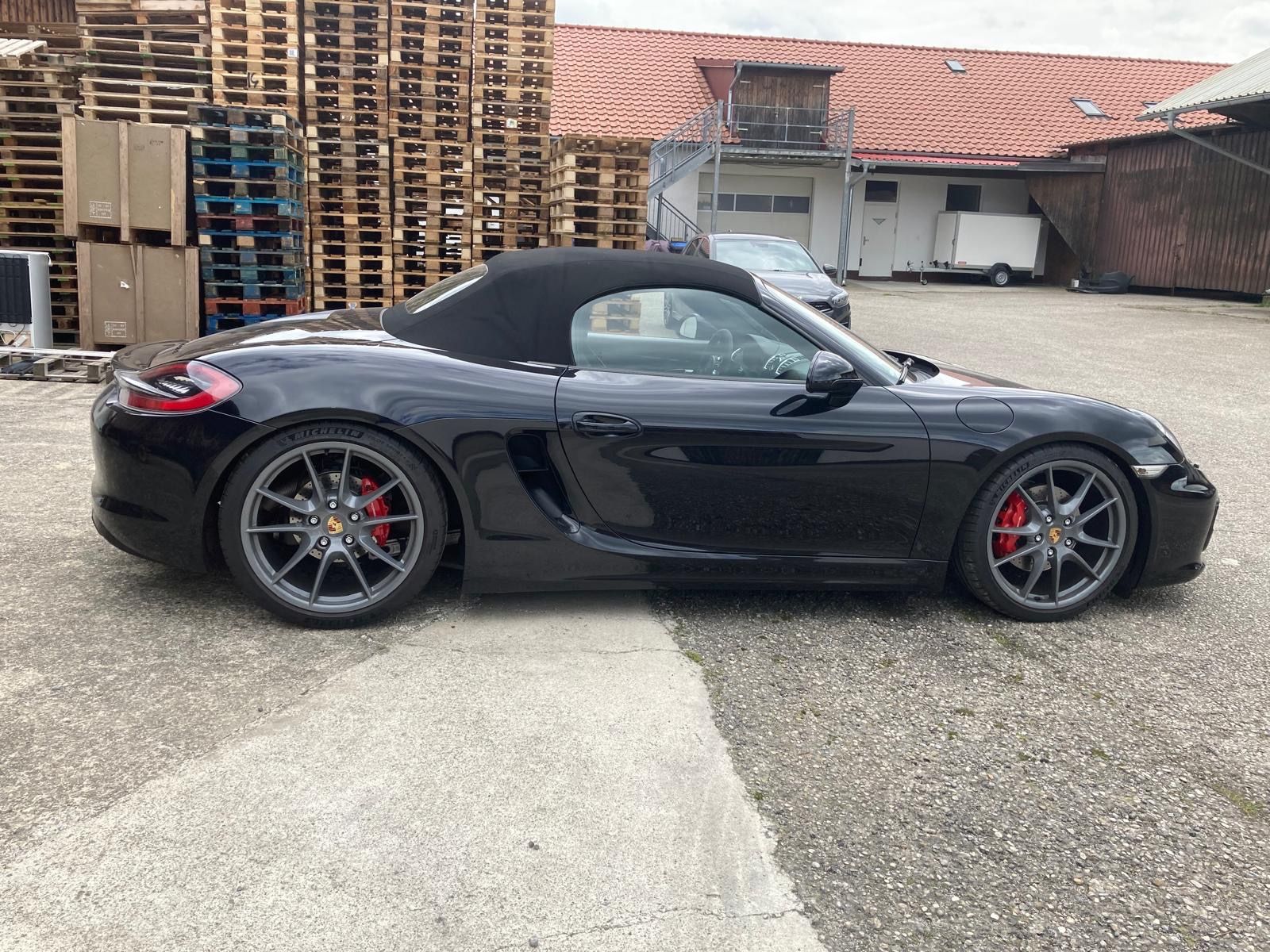 PORSCHE Boxster 1